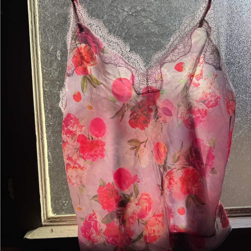 Silky Floral Lace-Trim Satin Cami Tank Top - Pink Lilac - Picture 3 of 11
